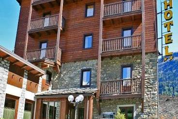 호텔 Albergo Le Marmotte