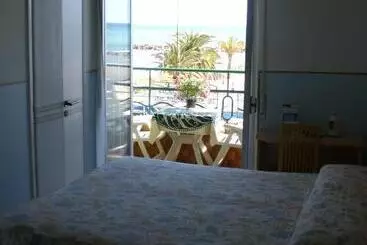 Otel Ideal