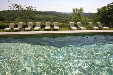 בית מלון כפרי Palazzo Squarcialupi