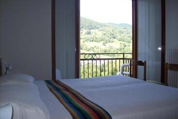 فندق Valle Intelvi