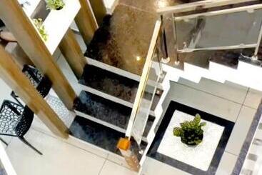 Hotell Whitefort Family Rooms With Balcony Serviced Villa