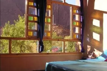 پانسیون Guest House Amande