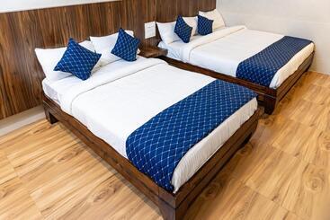 Hotell Mamata Residency  Newly Renovated