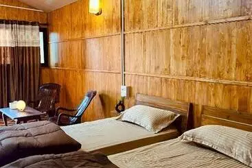 پانسیون Stay In Woods
