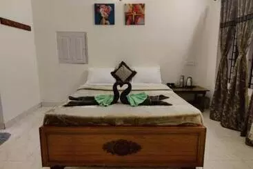 Hotel Heaven Bungalow