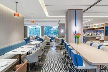 Hotel Holiday Inn Express Shangri La By Ihg