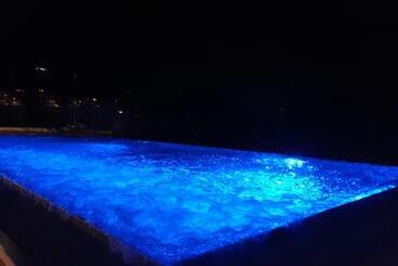 Отель Andechserhof & Mountain Sky