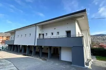 Pensão Lake Home Apartments