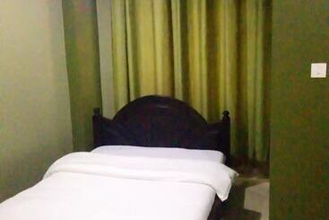 Suzie Hotel Kampala Uganda