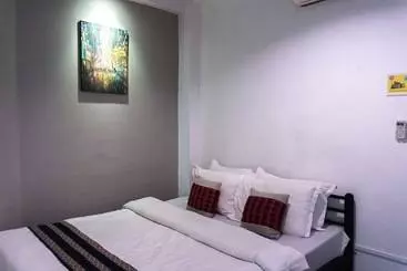 Hostel 9