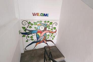 هاستل Vintage Inn