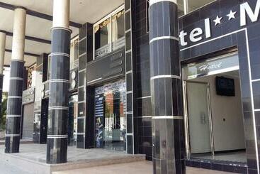 호텔 Hôtel Marina