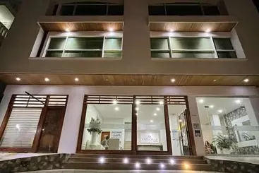 ホテル Vadamar