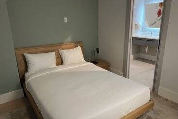 アパートホテル The Monty Boston