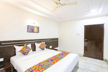 Hotel Shirdi Park Inn