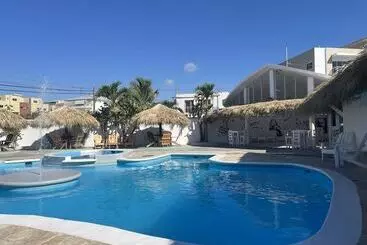 هتل Sol Azul