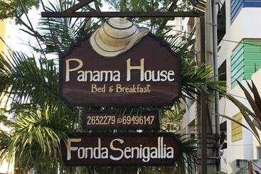 Panama House Bed & Breakfast