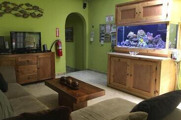 Panama House Bed & Breakfast