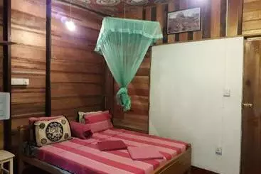Cămin Chami's Place