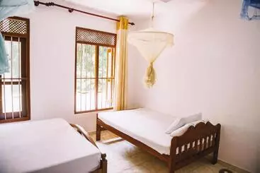 Bed and Breakfast Kadolana Guest House