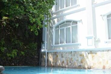 Centauria Hill Resort