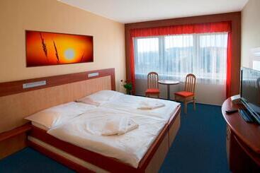 Hotel Lázně Kostelec