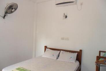 Hotel Pearl Resort Mirissa