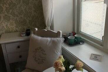 Gamlebyen Hotell   Fredrikstad