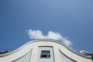 هتل Kuldigas Metropole