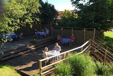 Aurora Bed & Breakfast