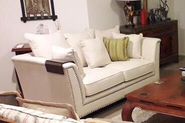 Bed and Breakfast Korbaylen Estate