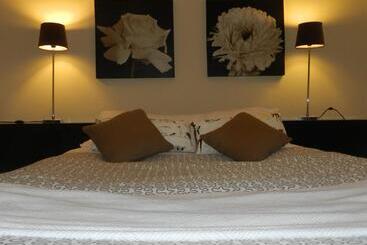 هتل Alojamento Do Minho 7