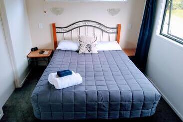 Kerigold Secluded Chalets Motel