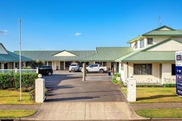 מוטל Barringtons Motor Lodge