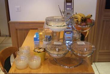 הוסטל Gasthaus Pension Zum Turm