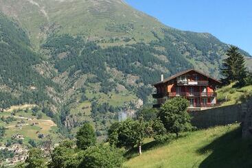 Gruppenhaus Rosy   Hostel