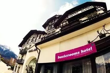 هتل Basicrooms