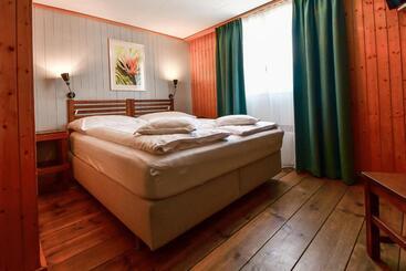 酒店 Tell And Apartments