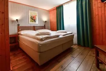 Otel Tell And Apartments