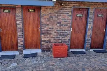 ペンション Sleep  N Go Guesthouse