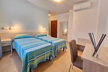 ペンション Terrazza Vista Lago