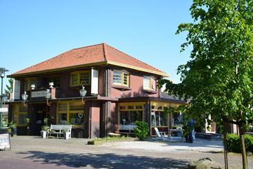 ベッドアンドブレックファースト Hof Van Sellingen