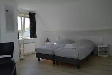 Bed and Breakfast T Laege Uus