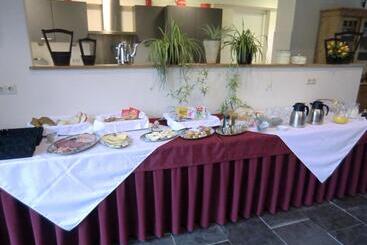 Hotel Horsetellerie Rheezerveen