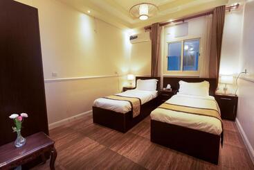 Отель Gardens View