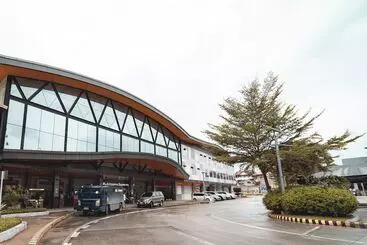 Retkeilymaja Travelbee Minglanilla Inn