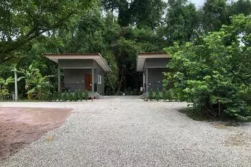 Majatalo บ้านอยู่ดีโฮมสเตย์