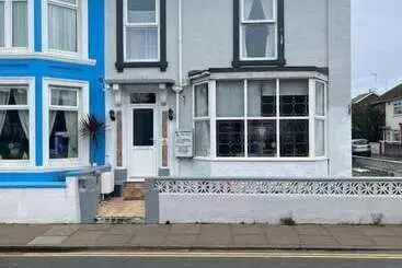 ペンション Wizards Crone