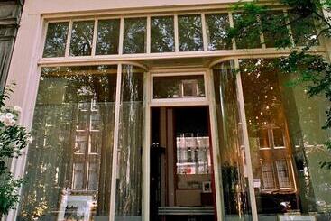 ベッドアンドブレックファースト Casa Luna