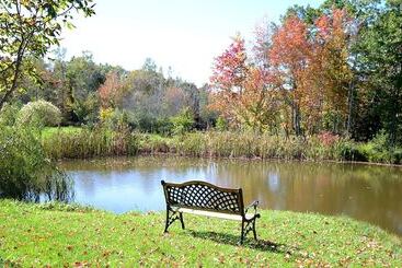 Briarwood Bed & Breakfast